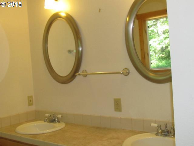 17375 Ben Smith Road Tillamook, OR 97141 - Photo 8 of 15 Gallery Image 8