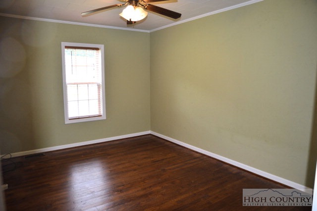 1240 Deep Ford Road Lansing, NC 28643 - Photo 7 of 11