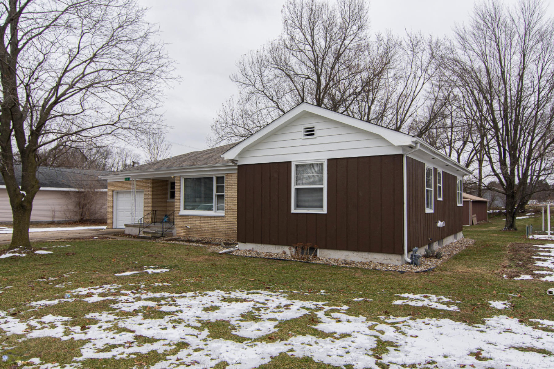 1021 Huntly Road Niles, MI 49120 - Photo 26 of 29 1021 Huntly Rd-61
