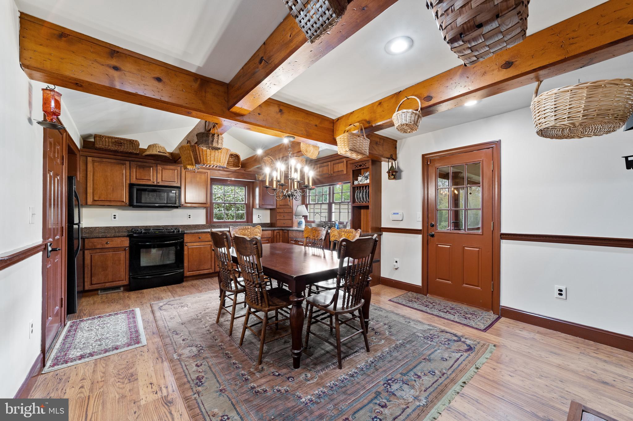 368 Flint Road Langhorne, PA 19047 - Photo 11 of 32 Kitchen with Custom Wood Work