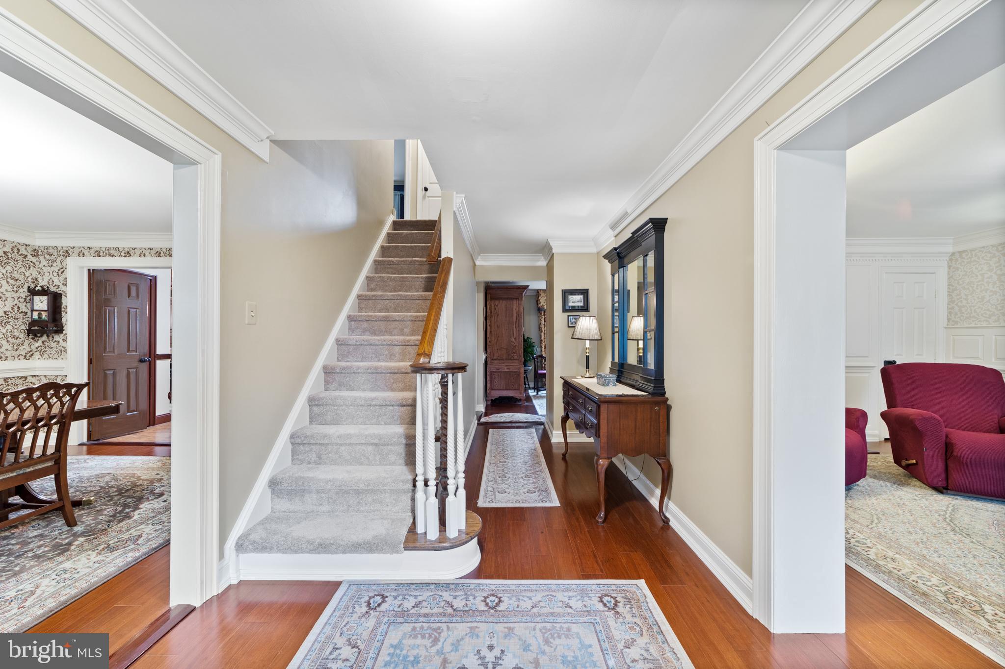 368 Flint Road Langhorne, PA 19047 - Photo 3 of 32 Foyer Entry