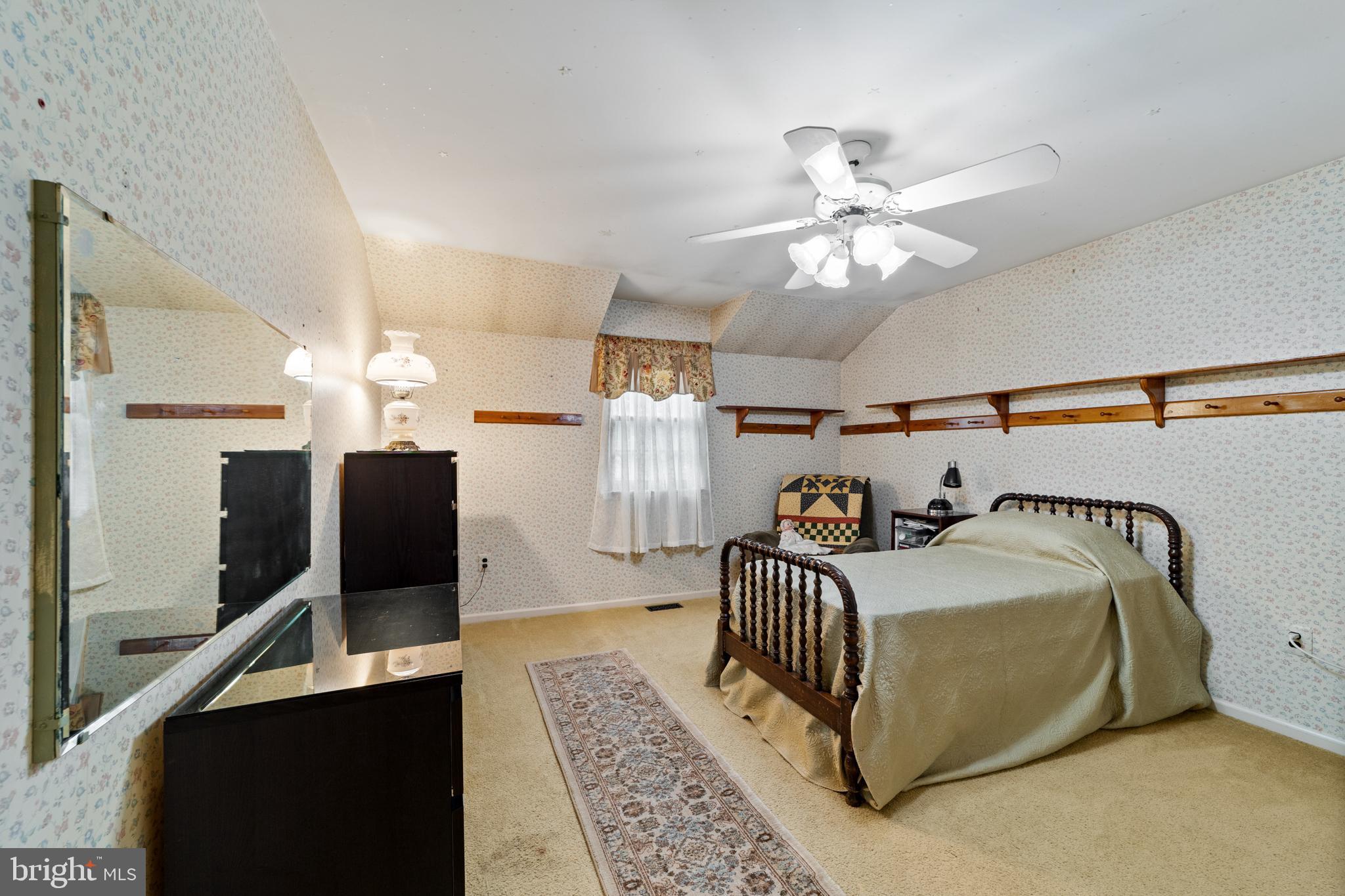 368 Flint Road Langhorne, PA 19047 - Photo 22 of 32 Bedroom 2