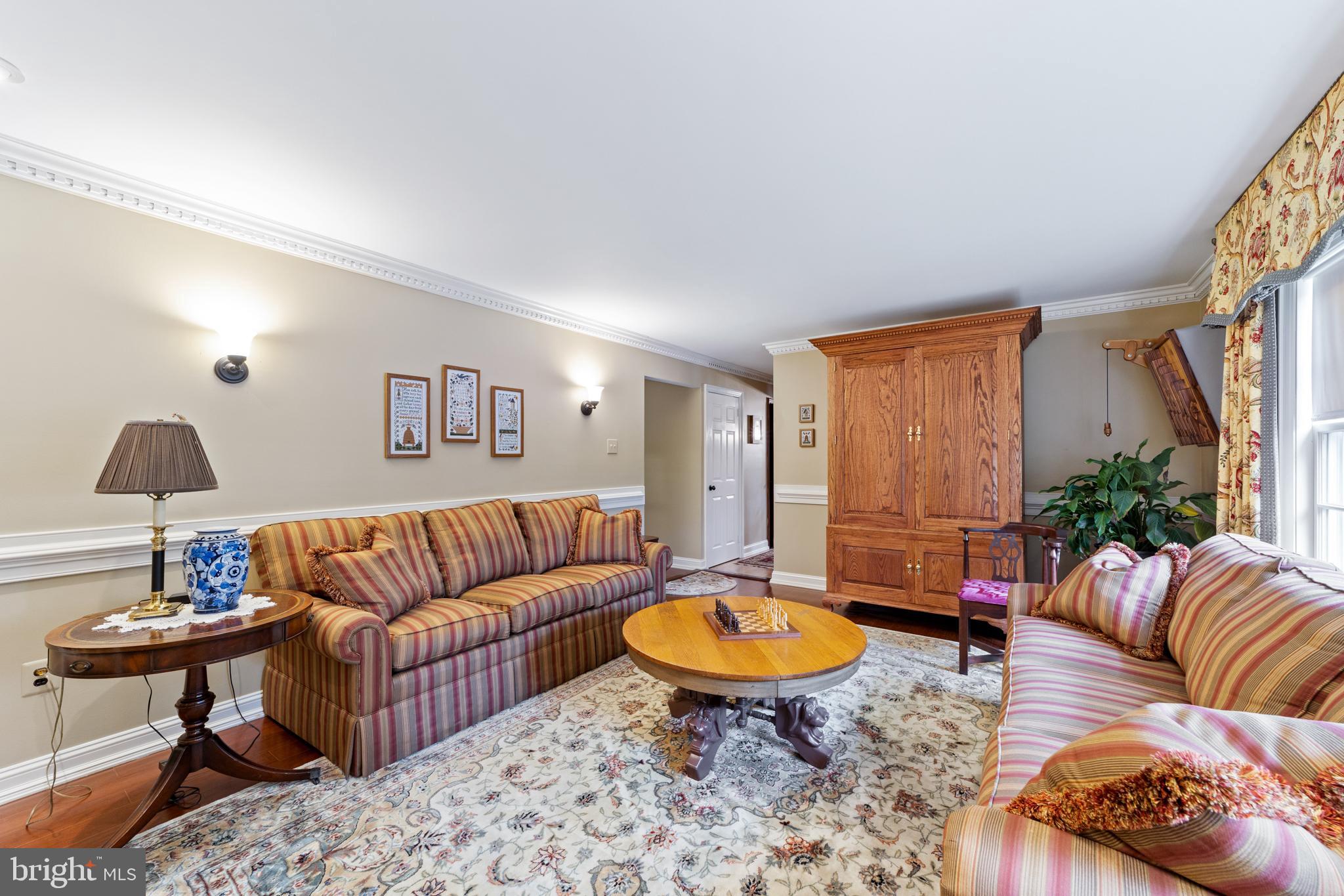 368 Flint Road Langhorne, PA 19047 - Photo 8 of 32 Family Room