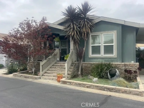 $525,000 | 10681 Oak, Los Alamitos, CA 90720