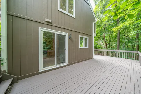 $799,000 | 5 Grove Mews, Chappaqua, NY 10514