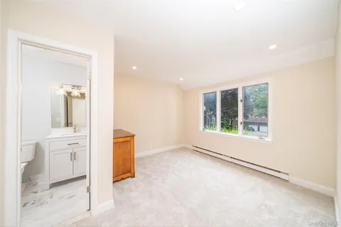 $799,000 | 5 Grove Mews, Chappaqua, NY 10514