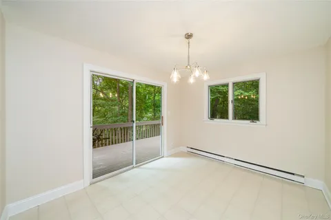 $799,000 | 5 Grove Mews, Chappaqua, NY 10514