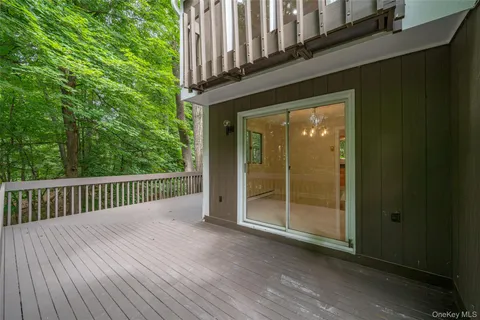 $799,000 | 5 Grove Mews, Chappaqua, NY 10514