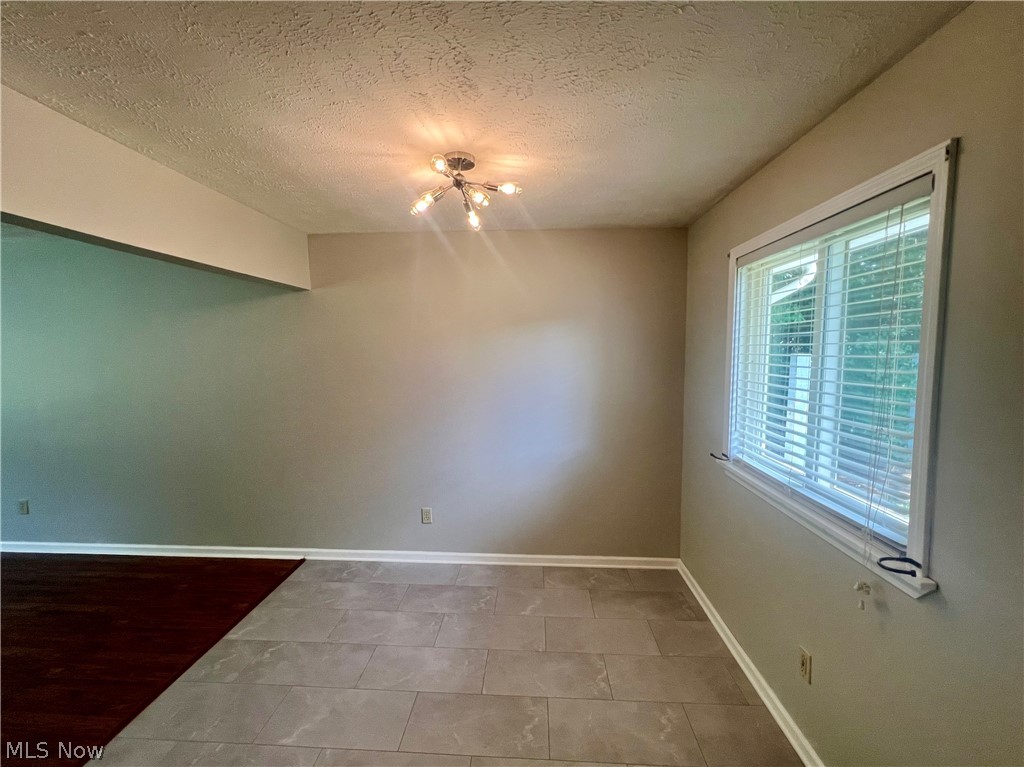 1490 Arcadia Road Kent, OH 44240 - Photo 9 of 30