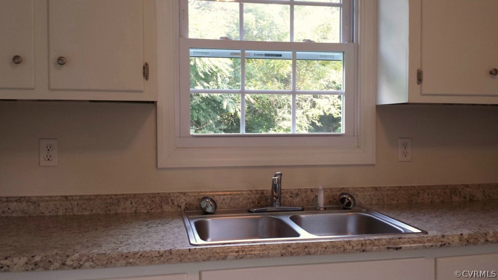 689 Sheppards Road Farmville, VA 23901 - Photo 6 of 16 a close view of sink a faucet a washer and dryer