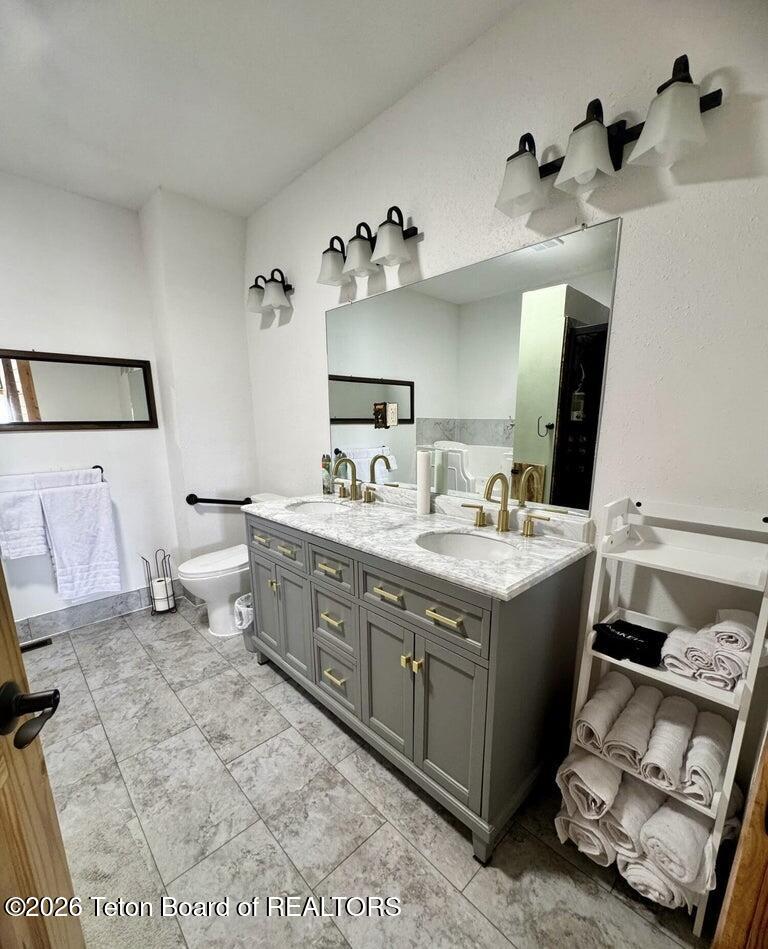 122 Merrimac Trail Pinedale, WY 82941 - Photo 25 of 45 Main floor Full Bath