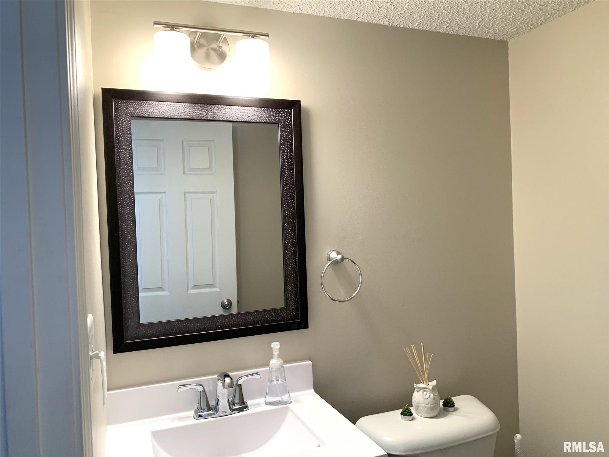 11 Brookside Place Springfield, IL 62704 - Photo 30 of 35 Gallery Image 30