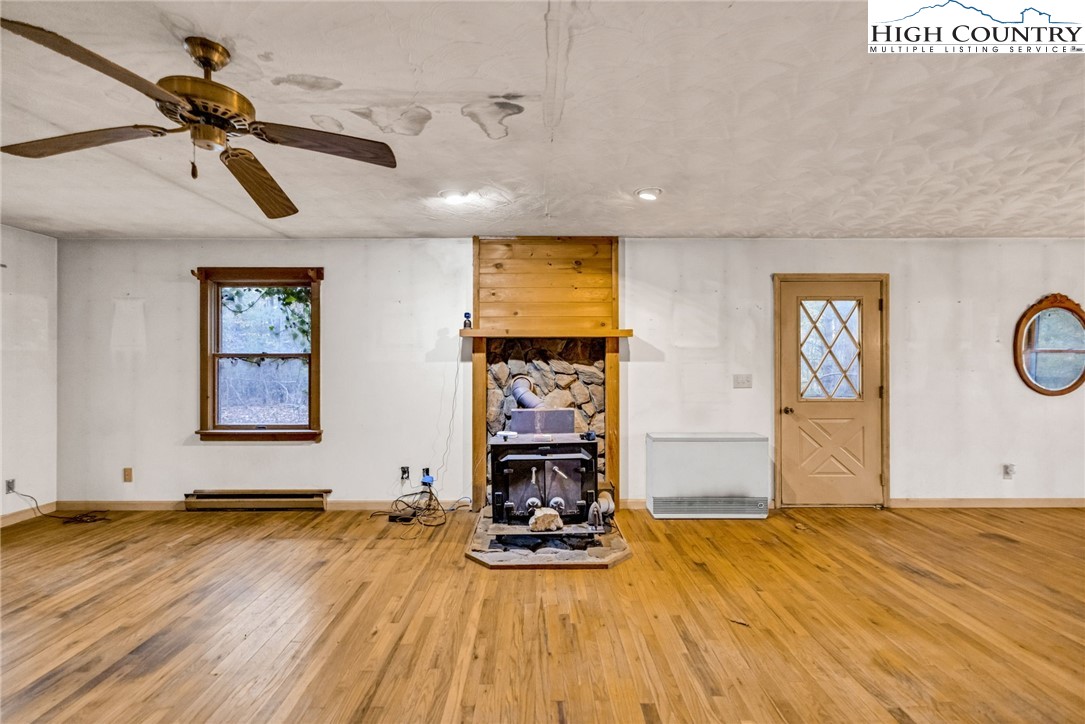 539 Four Coves Trail Crumpler, NC 28617 - Photo 8 of 37