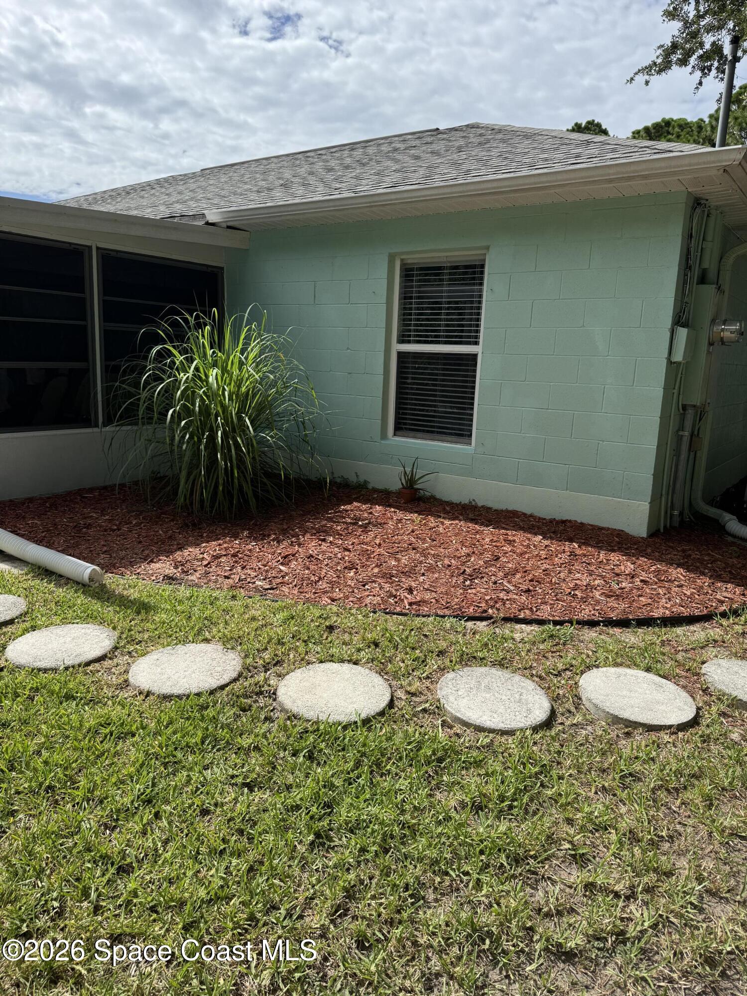 1367 Wing Road Southwest Palm Bay, FL 32908 - Photo 32 of 35 IMG_1283