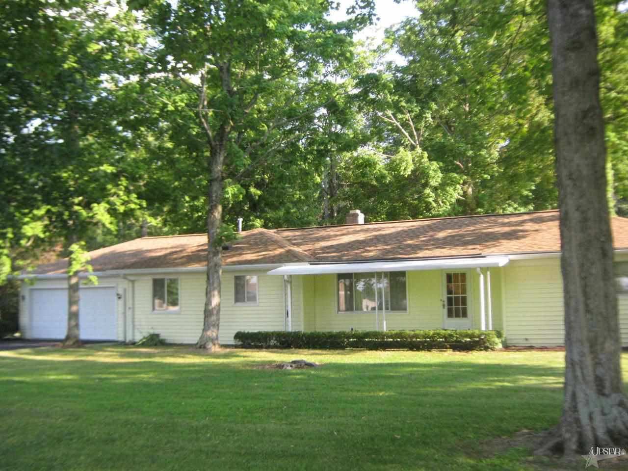 336 East Dustman Road Bluffton, IN 46714 - Photo 1 of 24 Gallery Image 1