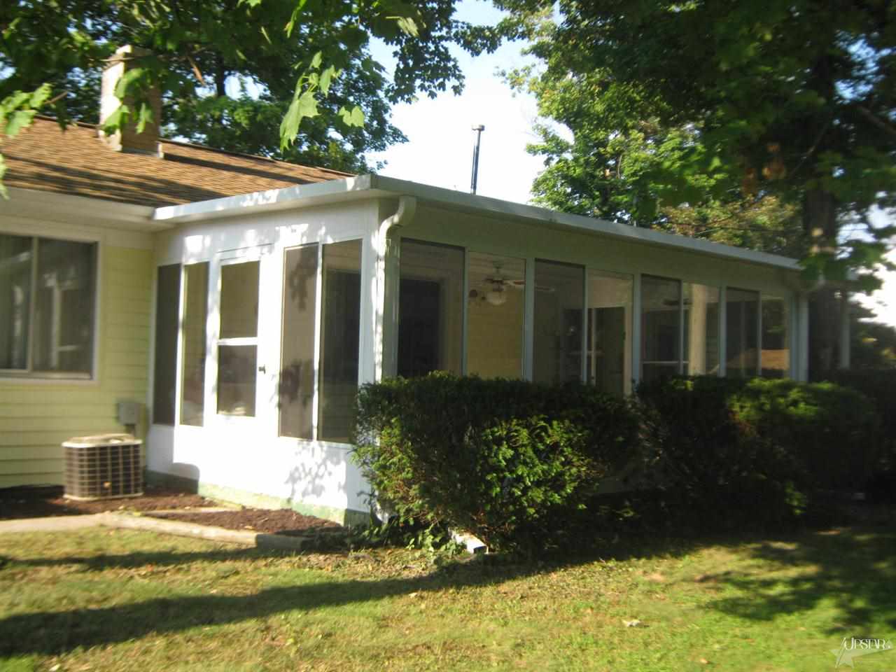 336 East Dustman Road Bluffton, IN 46714 - Photo 15 of 24 Gallery Image 15