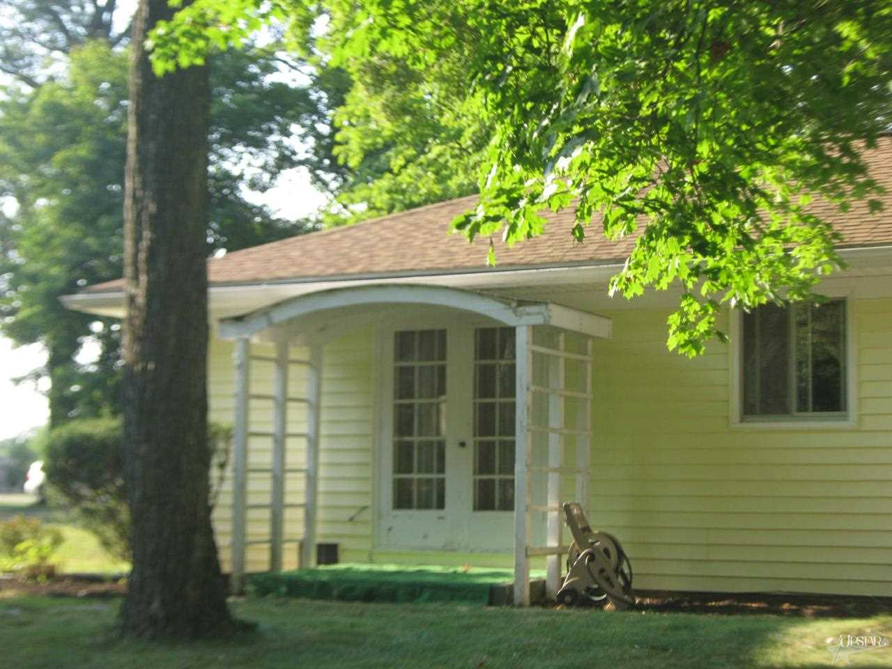 336 East Dustman Road Bluffton, IN 46714 - Photo 17 of 24 Gallery Image 17