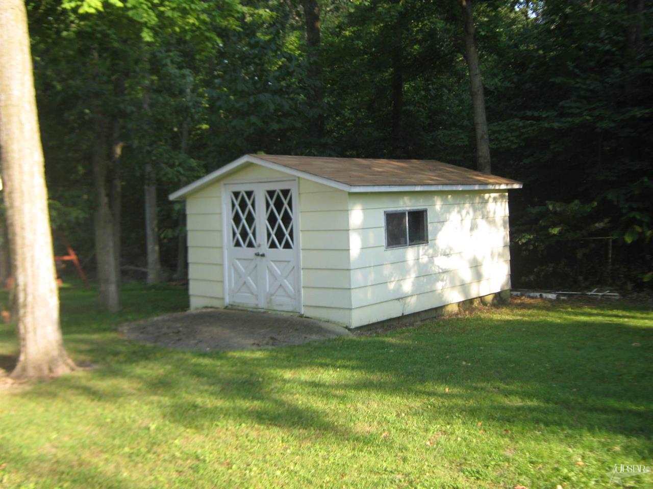 336 East Dustman Road Bluffton, IN 46714 - Photo 23 of 24 Gallery Image 23
