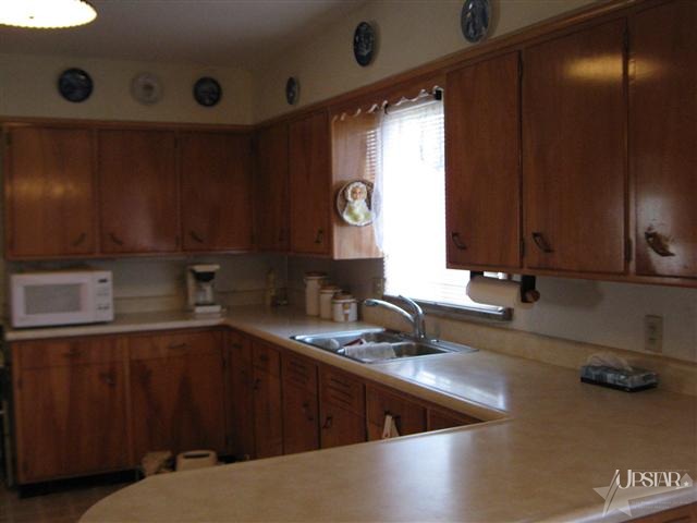 336 East Dustman Road Bluffton, IN 46714 - Photo 8 of 24 Gallery Image 8