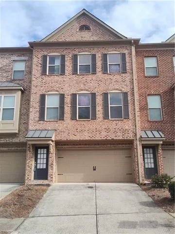 $400,000 | 2707 Hallwood Lane, Suwanee, GA 30024