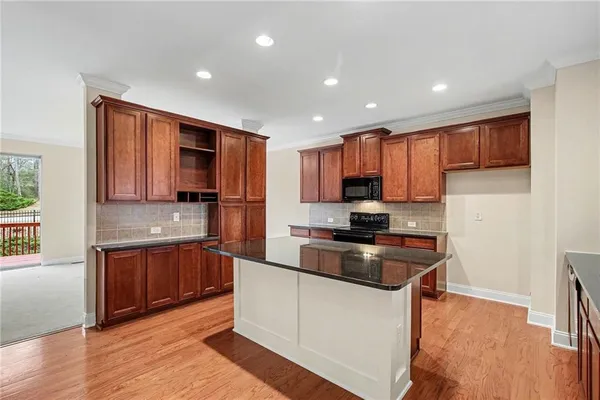 $369,000 | 2707 Hallwood Lane, Suwanee, GA 30024