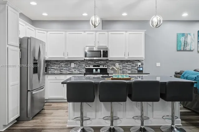 $535,000 | 4126 Cascada Circle, Cooper City, FL 33024