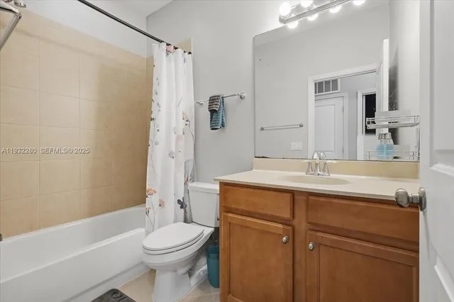 $535,000 | 4126 Cascada Circle, Cooper City, FL 33024