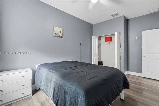 $535,000 | 4126 Cascada Circle, Cooper City, FL 33024