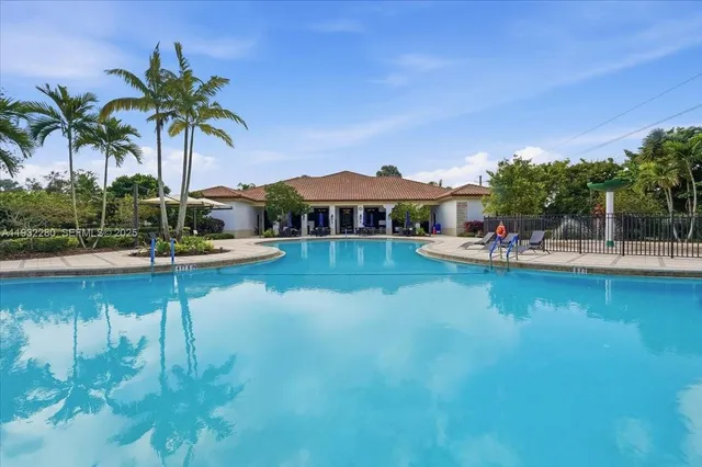 $535,000 | 4126 Cascada Circle, Cooper City, FL 33024