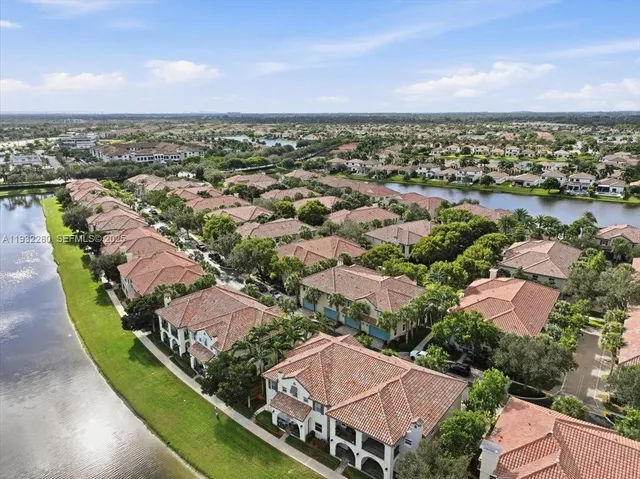 $535,000 | 4126 Cascada Circle, Cooper City, FL 33024