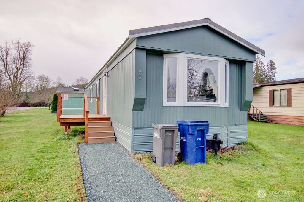 24919 Hoehn Road, Unit 72 Sedro-Woolley, WA 98284 - Photo 4 of 18