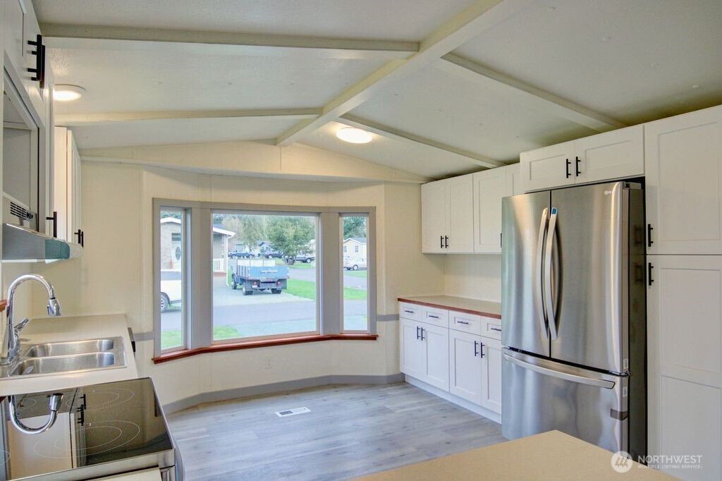 24919 Hoehn Road, Unit 72 Sedro-Woolley, WA 98284 - Photo 5 of 18