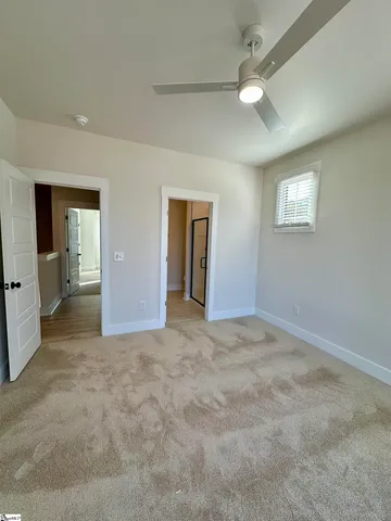 $389,900 | 9 Hawthorne Lane, Unit 103, Greenville, SC 29605