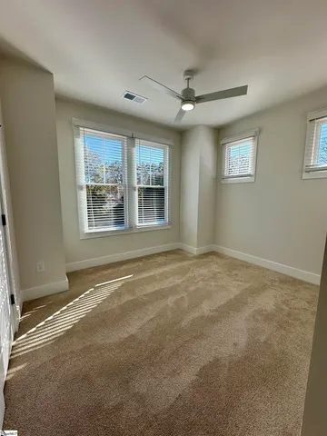 $389,900 | 9 Hawthorne Lane, Unit 103, Greenville, SC 29605