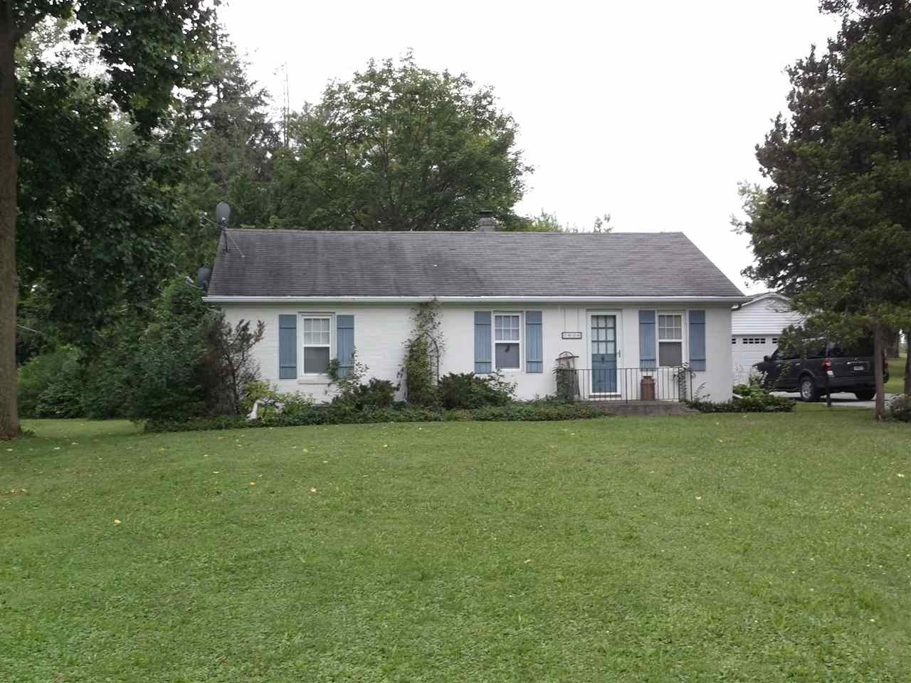 1636 Reckeweg Road Fort Wayne, IN 46804 - Photo 1 of 1