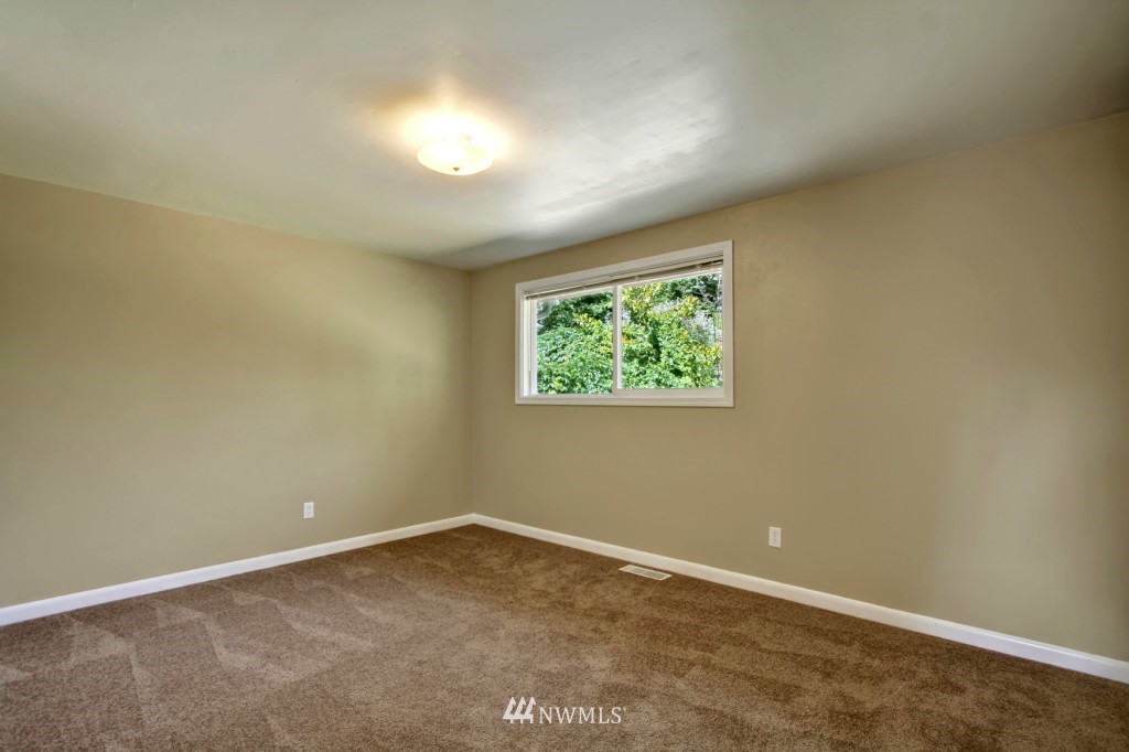23831 Brier Road Brier, WA 98036 - Photo 14 of 25
