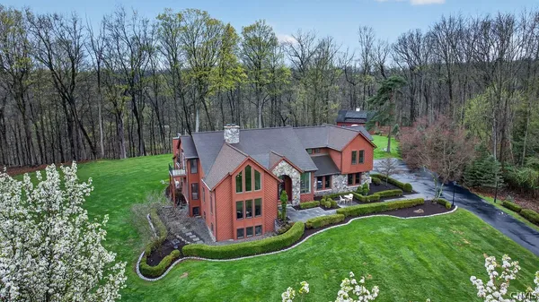 $1,250,000 | 7979 Oak Brook Circle, Victor, NY 14534