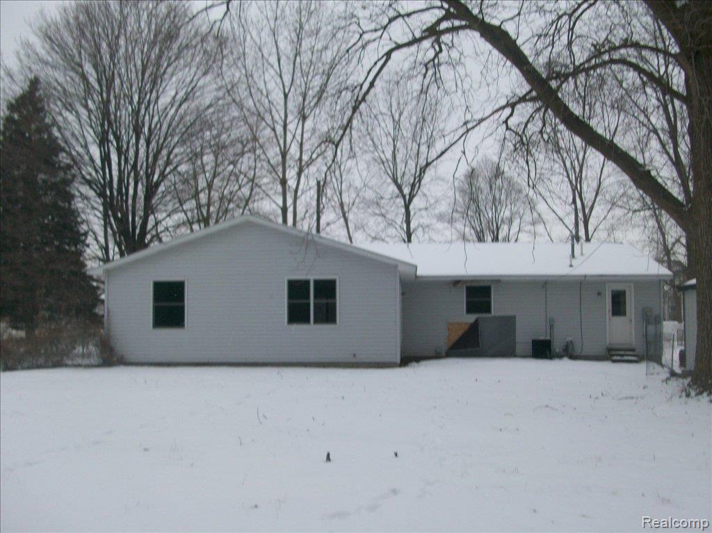 14161 Sheldon Road Belleville, MI 48111 - Photo 3 of 12 rear (2)