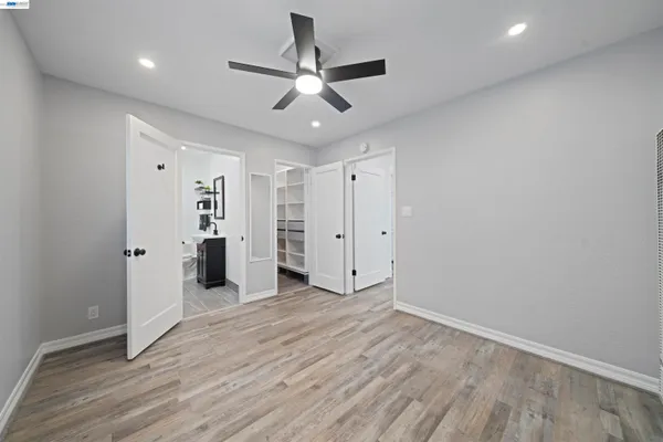 a view of walk in closet