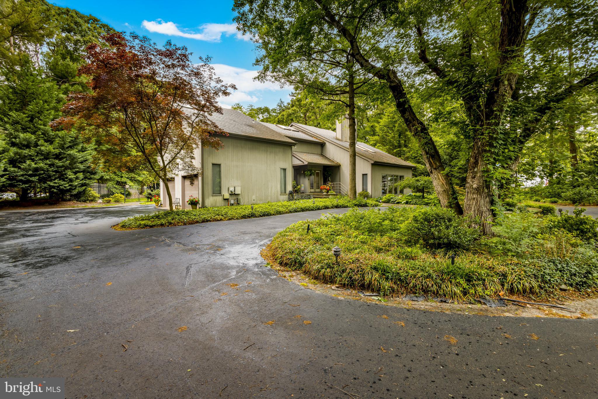 184 Pitman Downer Road Sewell, NJ 08080 - Photo 2 of 32
