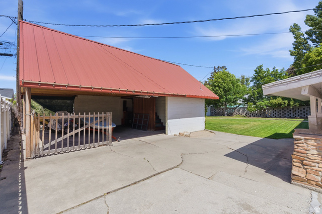 877 700 West Provo, UT 84604 - Photo 32 of 43