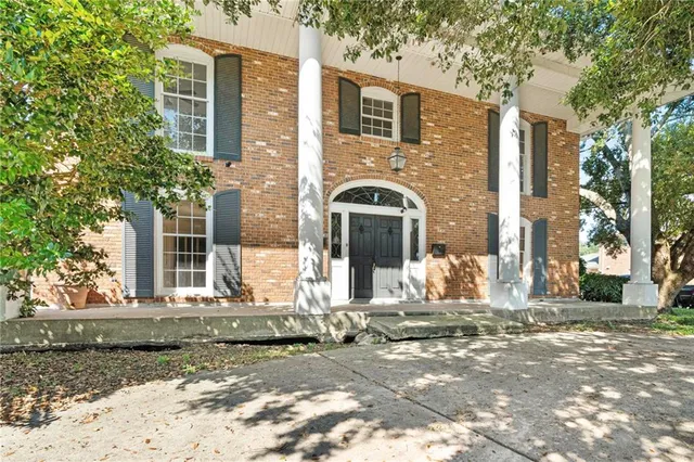 $380,000 | 4928 Pike Drive, Metairie, LA 70003