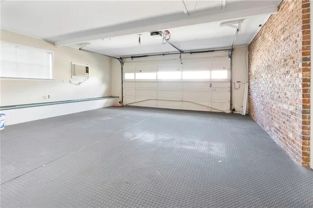 $380,000 | 4928 Pike Drive, Metairie, LA 70003