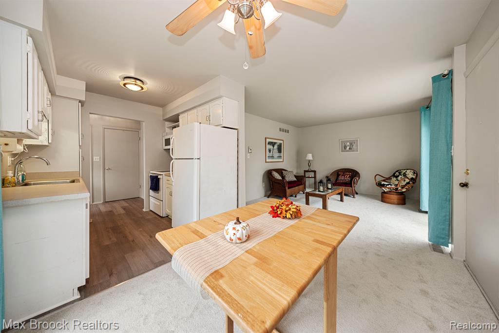 17525 Rudgate Street Southgate, MI 48195 - Photo 12 of 38