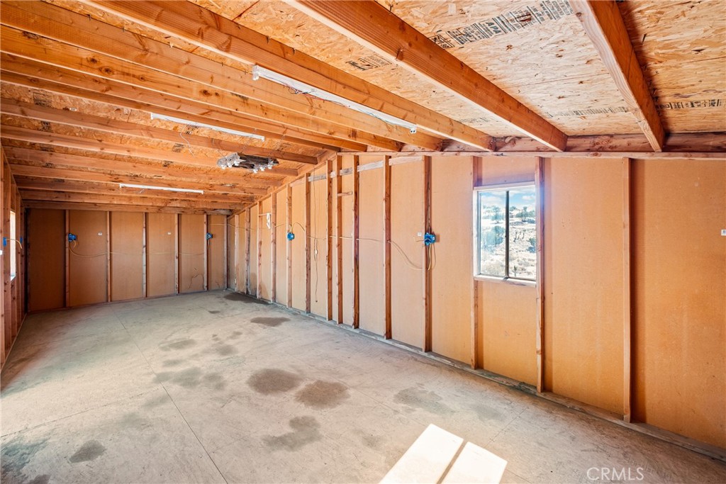 7787 Hidden Ranch Road Apple Valley, CA 92308 - Photo 33 of 36 a view of an empty room