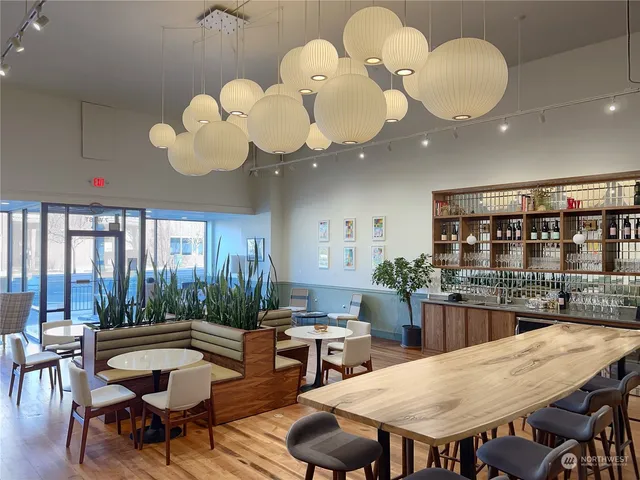 $3,490 | 7 West Alder Street, Walla Walla, WA 99362