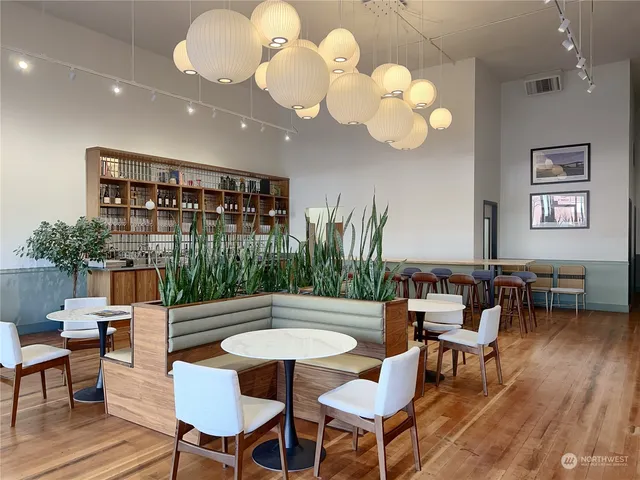 $3,490 | 7 West Alder Street, Walla Walla, WA 99362