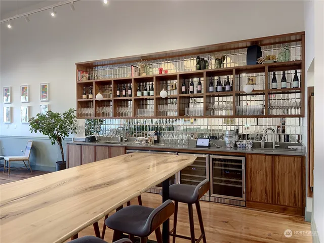 $3,490 | 7 West Alder Street, Walla Walla, WA 99362