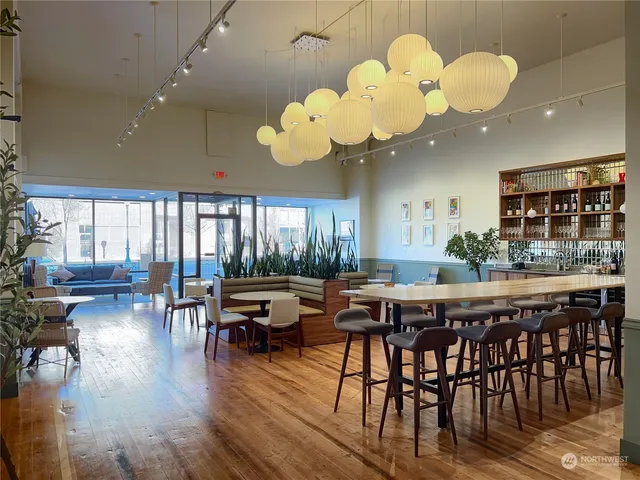 $3,490 | 7 West Alder Street, Walla Walla, WA 99362