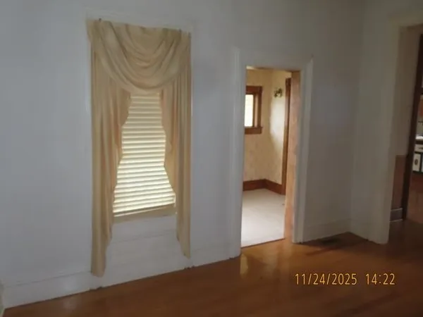 $79,900 | 103 1st Street, Bradford, IL 61421